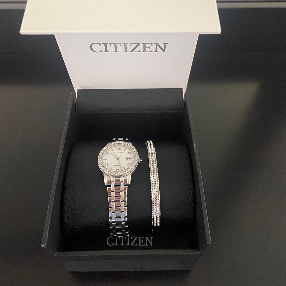 Woman’s Citizen Eco Drive watch and bracelet set